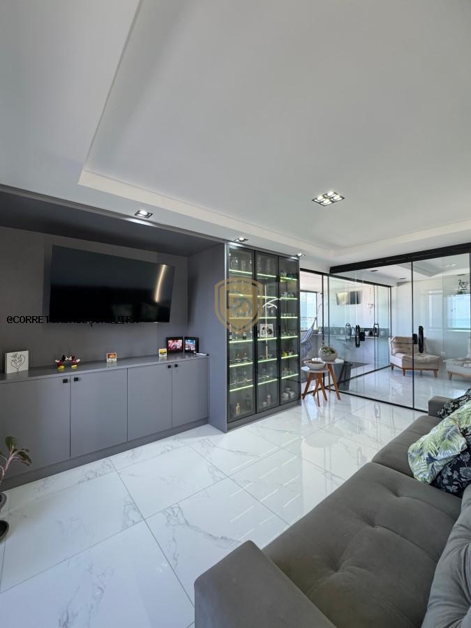 Apartamento, 3 quartos, 177 m² - Foto 1